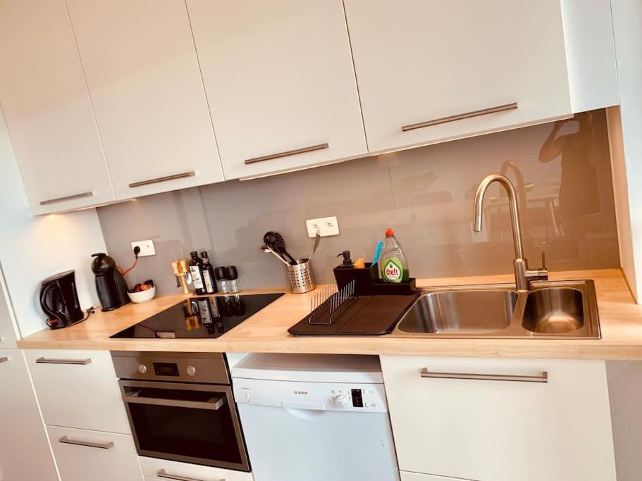 Appartement Cosy & Lumineux Au Coeur De Liege! Kültér fotó